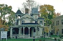 не самый удачный пример фасада